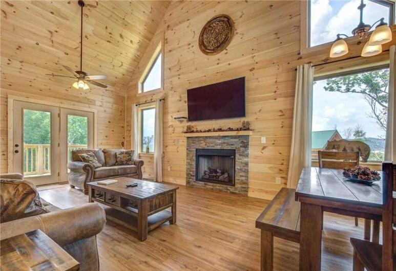 Walnut Ridge Cabin. Sleeps 7-11! Hot Tub, Pool Table, Minutes To Downtown Gatlinburg! Buitenkant foto